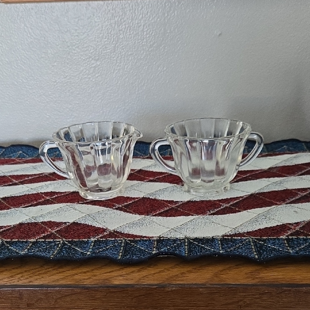 Clear Glass Sugar and Creamer Set
